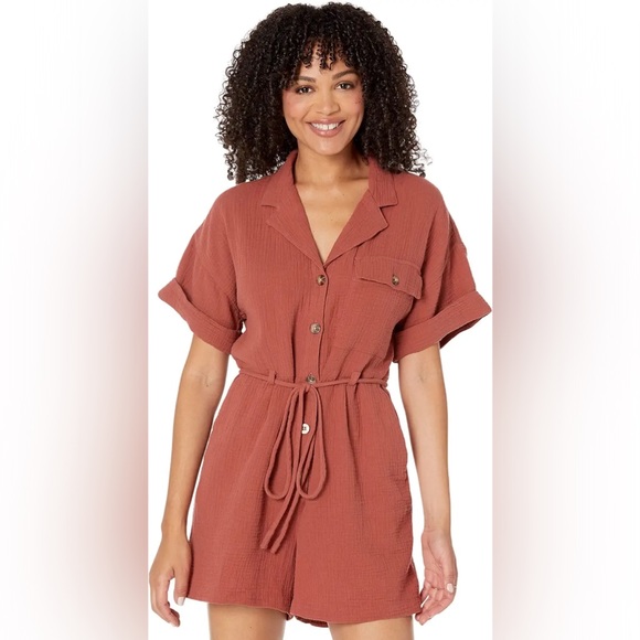 Madewell Romper (XXS) - Picture 3 of 13